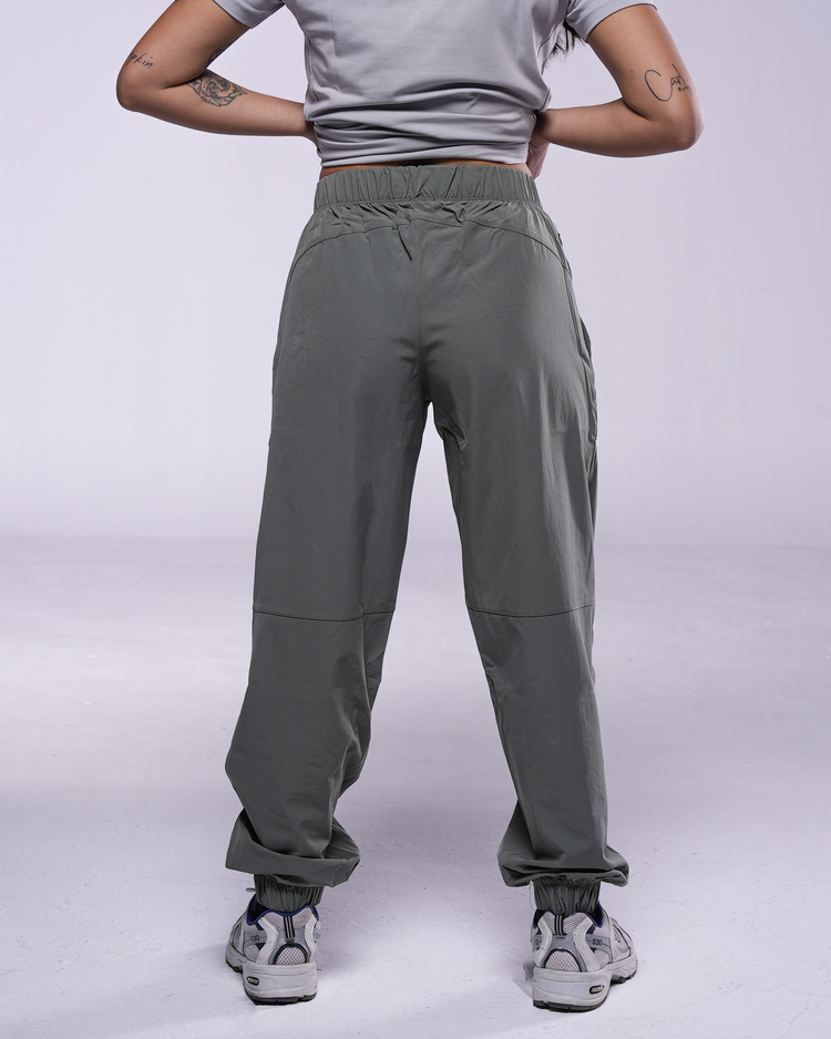 Everywhere Jogger Olive Women